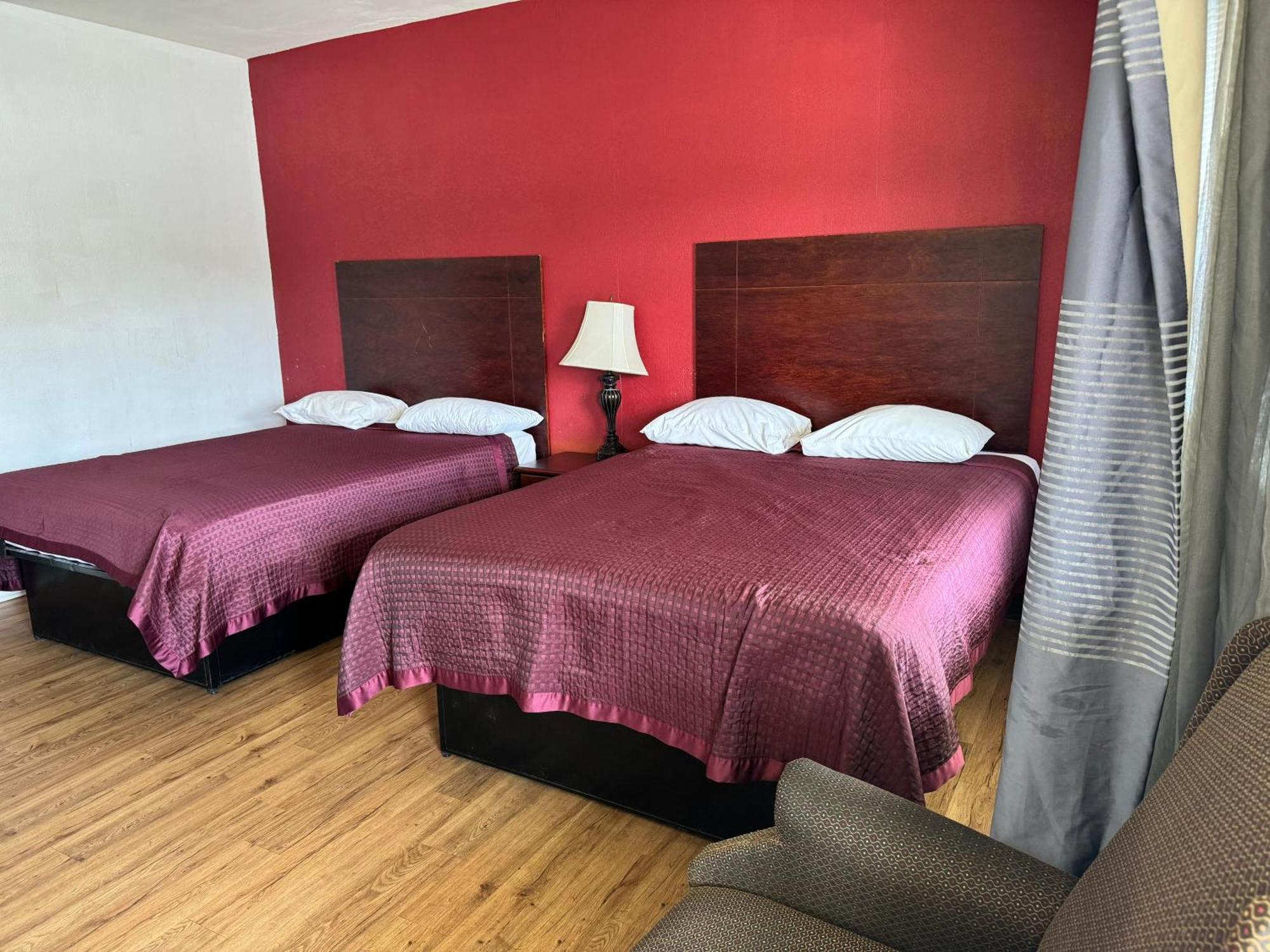 Travel Inn By Oyo Danville Us-29 Kültér fotó