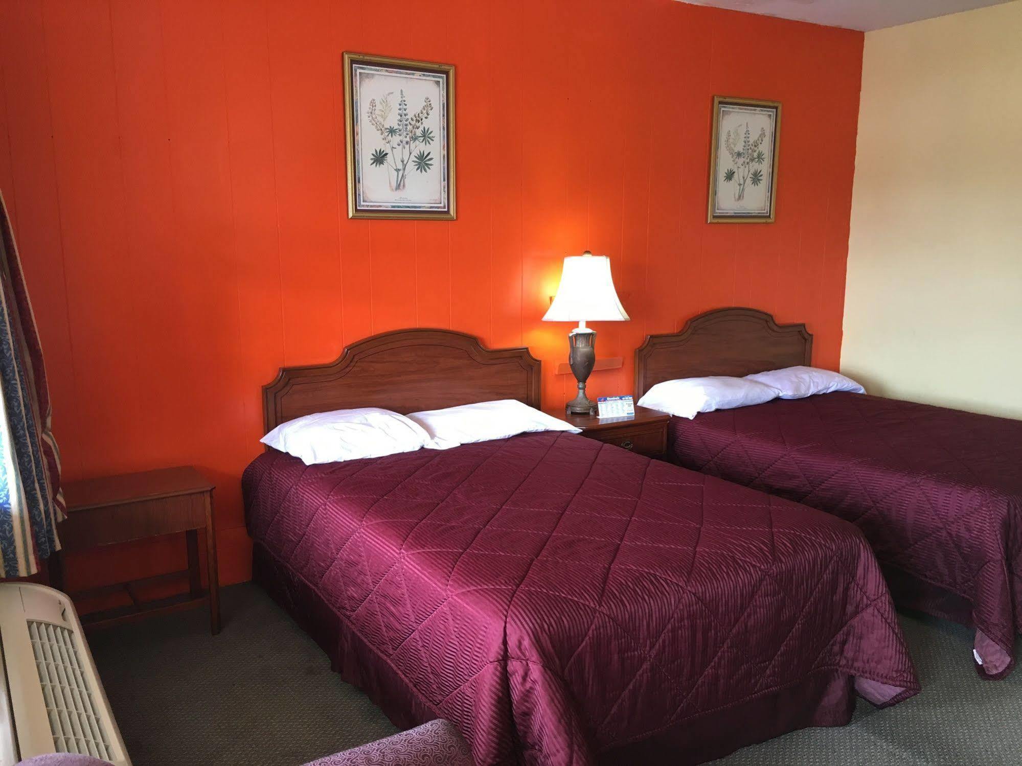 Travel Inn By Oyo Danville Us-29 Kültér fotó