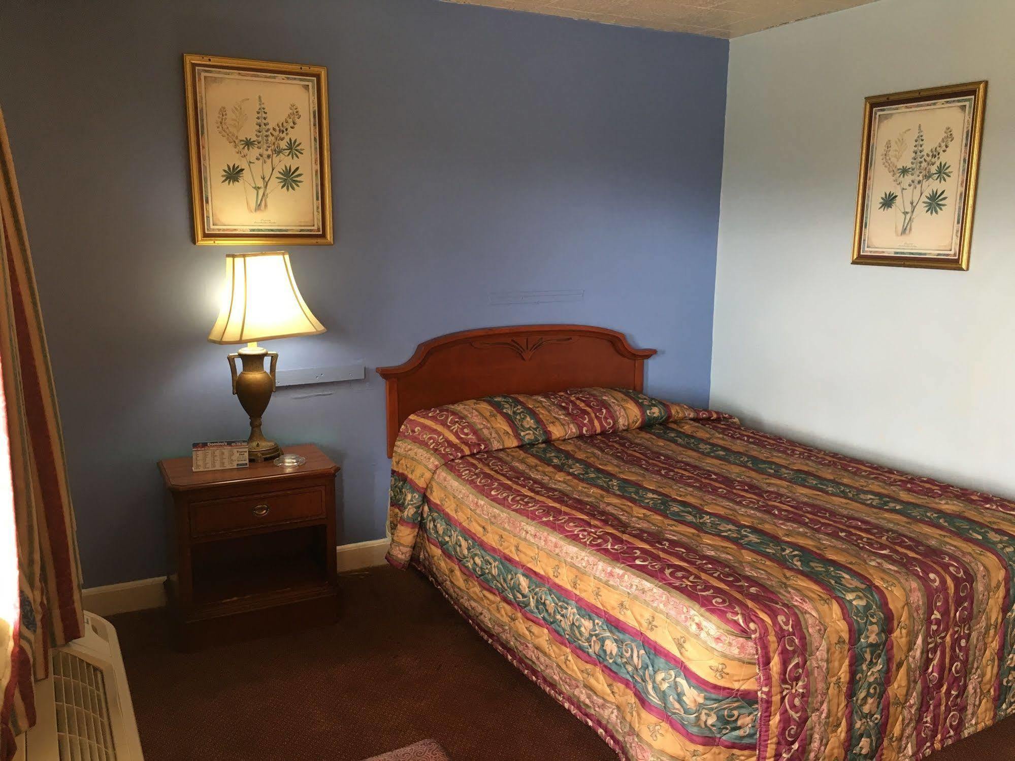 Travel Inn By Oyo Danville Us-29 Kültér fotó